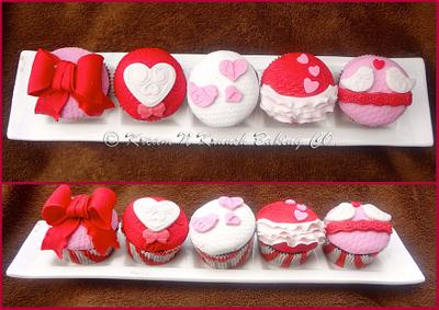 Say I love you with Cupcakes - Cake by KnKBakingCo