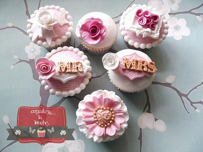 The Sweetheart Collection - Cake by Cupcakes la louche wedding & novelty cakes