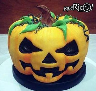 Halloween Pumpink Cake - Torta de Calabaza - Cake by queRico
