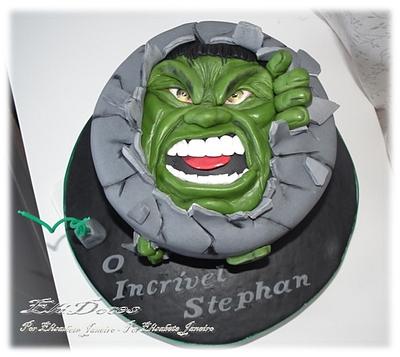 2D Hulk's CAke - Cake by EliDoces - Elisabete Janeiro