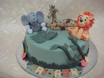 Simple Jungle Theme Cake - Cake by D Sugar Artistry - cake art with Shabana