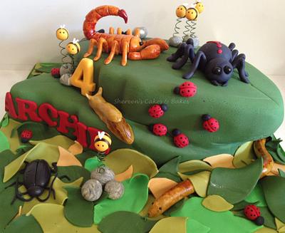 Slugs and snails  .... - Cake by Shereen