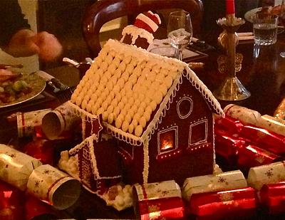 Ginger Bread House - Cake by Daisy Brydon Creations