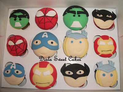 Super Hero cupcakes  - Cake by DialaSweetCakes