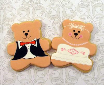 Mr. & Mrs. Bear - Cake by Cheryl
