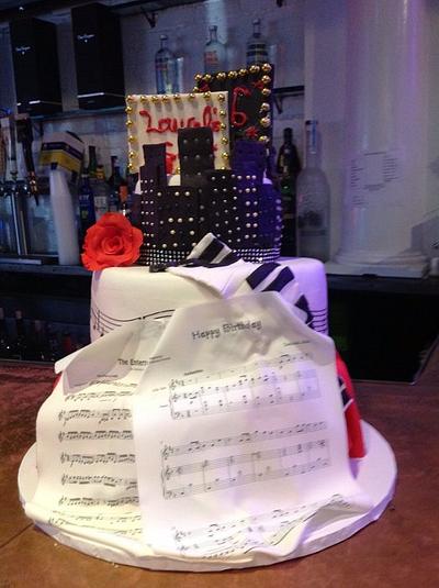 The Entertainer- Sweet Sixteen - Cake by Maureen