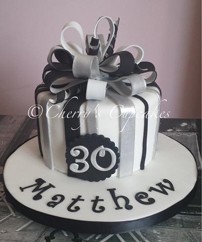 Loopy Bow Birthday Cake - Cake by Cherry's Cupcakes