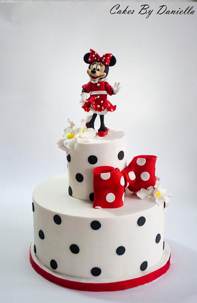 Minnie Mouse - Cake by daroof