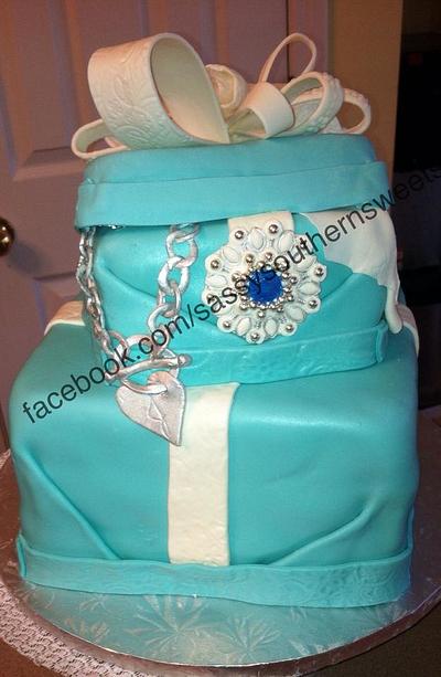 Tiffany Bracelet inspired birthday day - Cake by Janavee