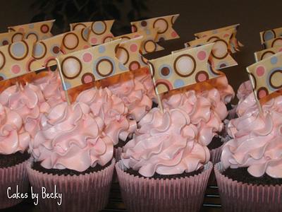 Dotty Cupcake Toppers - Cake by Becky Pendergraft