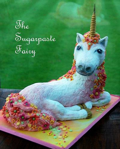 Unicorn - Cake by The Sugarpaste Fairy