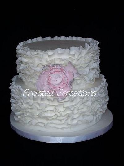 Ruffle wedding cake - Cake by Virginia