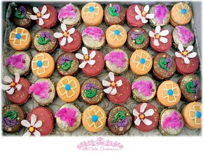 Indian / Oriental Cake Pops and Macarons - Cake by Sumaiya Omar - The Cake Duchess 