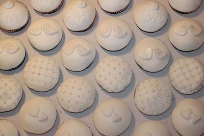 engagement cupcakes - Cake by Helen Campbell