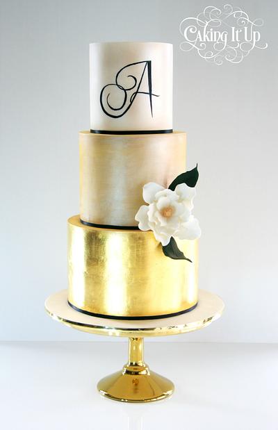 Golden Prettiness - Cake by Caking It Up