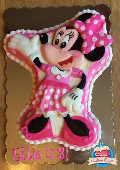 Minnie Mouse! - Cake by NicholesCustomCakes