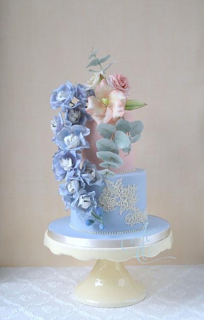 Fione - Cake by Amanda Earl Cake Design