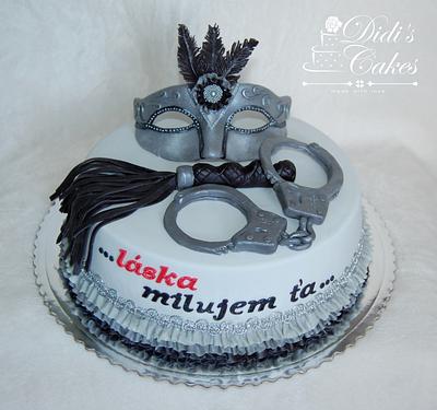 50 shades of grey - Cake by Didis Cakes
