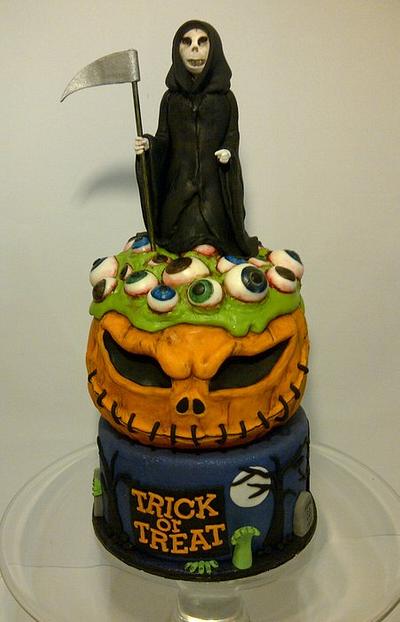 Halloween Horror - Cake by CakeyCake