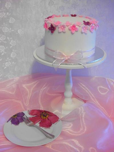 Pink Hydrangeas - Cake by Michelle
