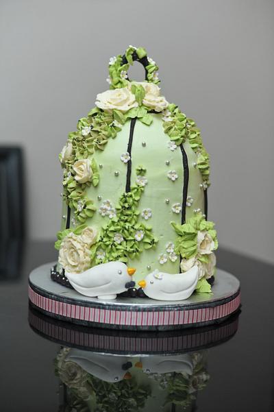 Wedding Birdcage Buttercream Cake - Cake by Chilly