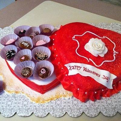 Valentine's Cake Box - Cake by Patty Cake's Cakes
