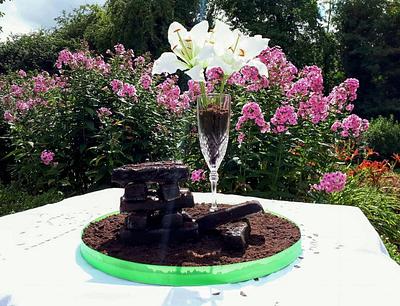 CPC 3BD Collaboration -WHITE LILIES & TURF - Cake by Iria Jordan