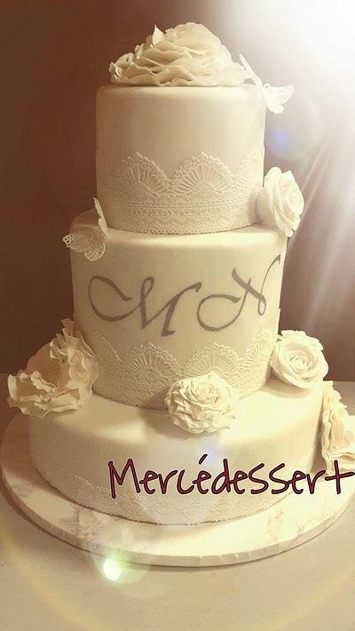 White wedding cake - Cake by Mercedessert