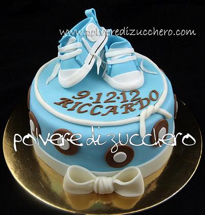 Christening cake with Converse shoes for baby boy - Cake by Paola