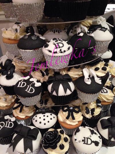 One Direction themed cupcakes for 18th birthday - Cake by Jemlewka's cupcakes 
