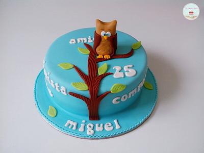 Owl Cake - Cake by Ana Crachat Cake Designer 