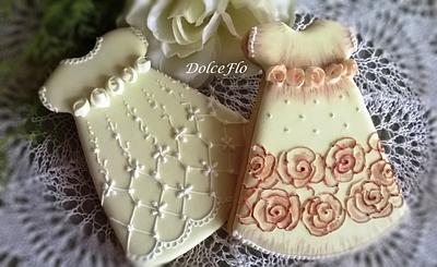 Delicate roses - Cake by DolceFlo