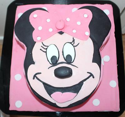 Minnie Mouse - Cake by FemyBabu