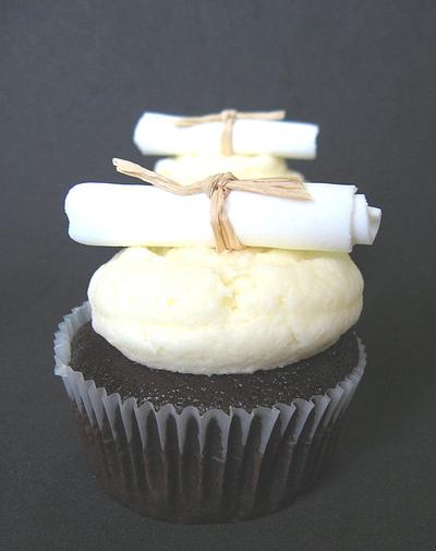 Graduation Cupcake - Cake by miettes
