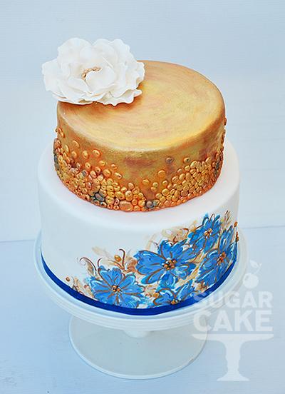 Gold and blue handpainted arty cake - Cake by Cherrycake 