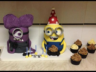 I LOVE Minions!  - Cake by Jade Patching