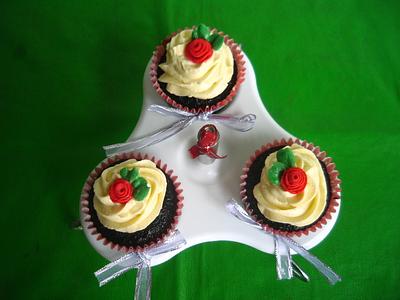 My Valentine Cupcakes - Cake by amie