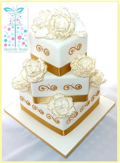 Wedding cake - Cake by Heavenly Treats by Lulu