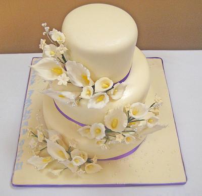Calla Lily Wedding Cake - Cake by BAKED