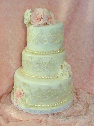 roses wedding cake - Cake by emma