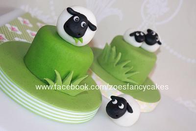 Mini Easter cakes - Cake by Zoe's Fancy Cakes