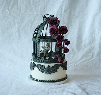 Gothic birdcage - Cake by Tamara