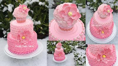 Ombre Elyse - Cake by Crystal Reddy