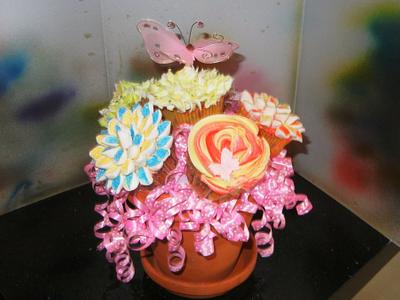 Flowering Bouquet - Cake by Fun Fiesta Cakes  