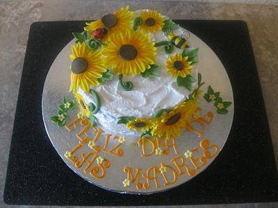 Sunflower mother's day cake - Cake by Monsi Torres