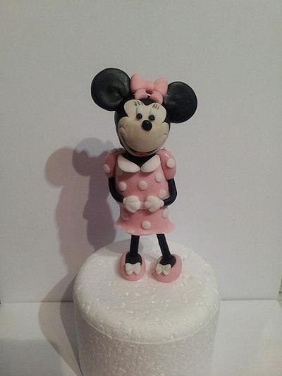 minnie mouse topper - Cake by Sweetlycakes