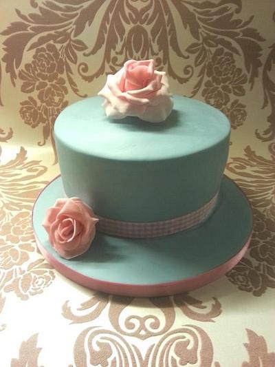 Simple rose cake - Cake by Kirstie Edwards