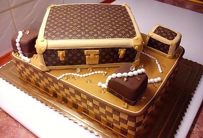 LV - Cake by EvelynsCake