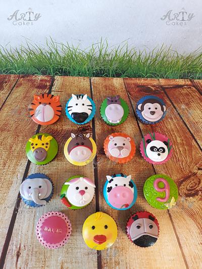 Animals cupcakes  - Cake by Arty cakes