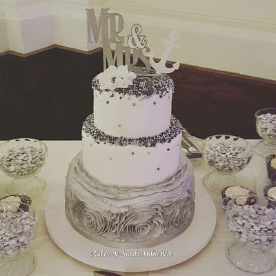 Silver wedding - Cake by Teresa Frye